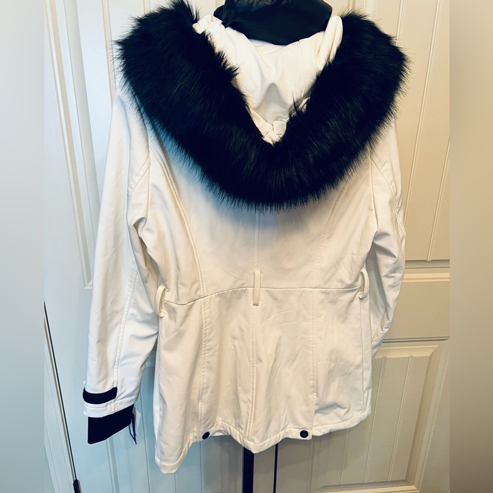 Kenneth Cole Coat - Picture 3 of 6